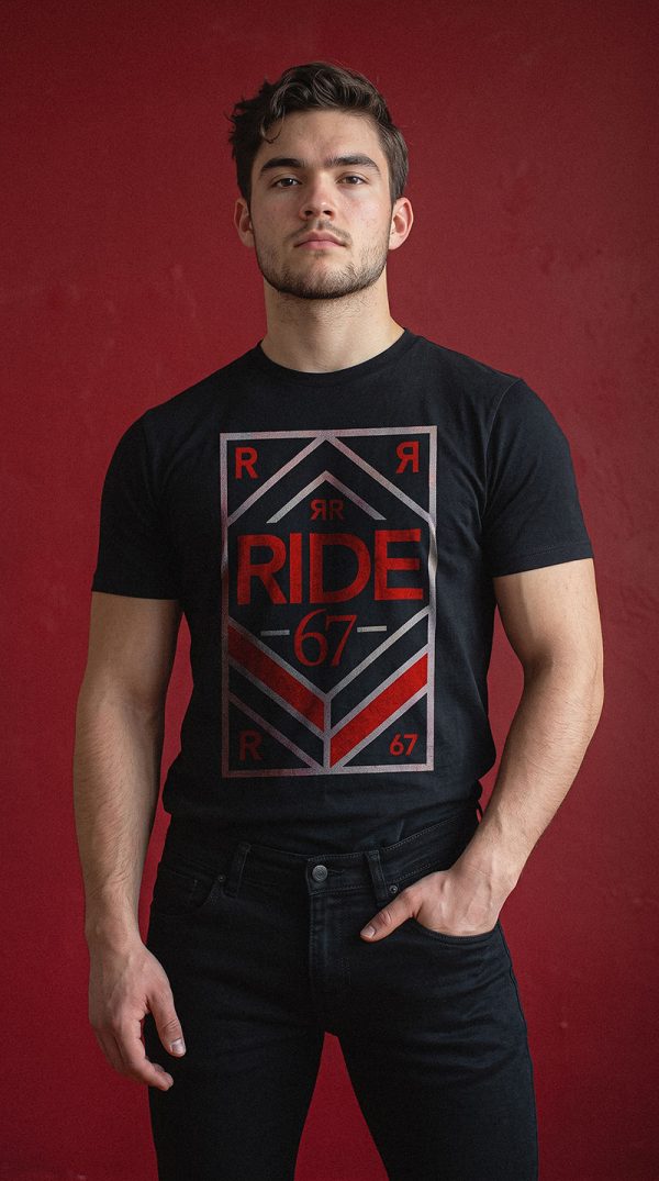 R67 Sport Design in red T-Shirt - 200 GSM